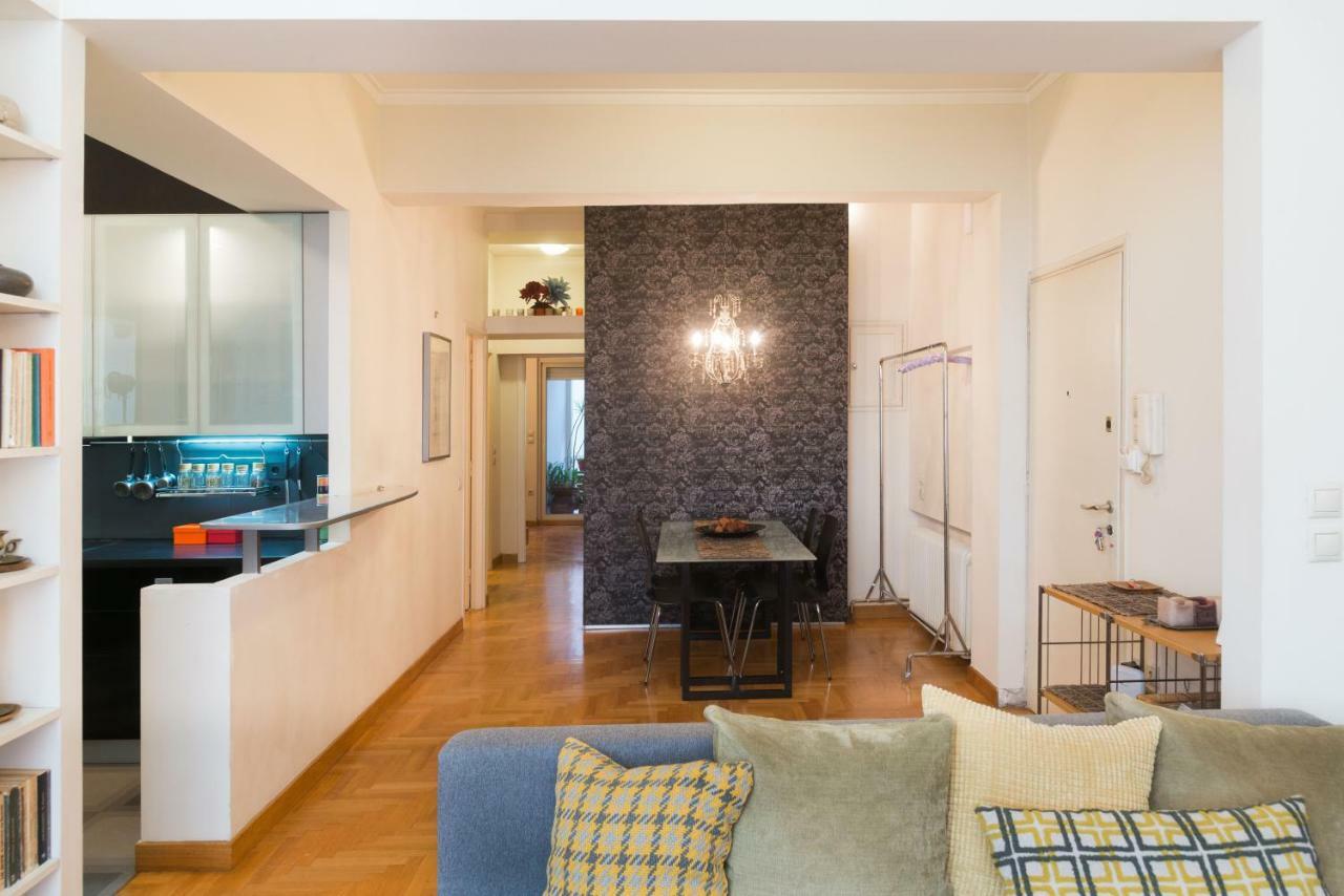 Stylish Flat With Veranda In The Heart Of Athènes Extérieur photo