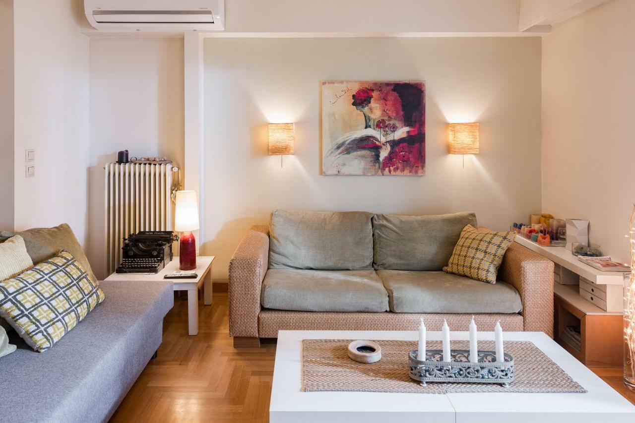 Stylish Flat With Veranda In The Heart Of Athènes Extérieur photo