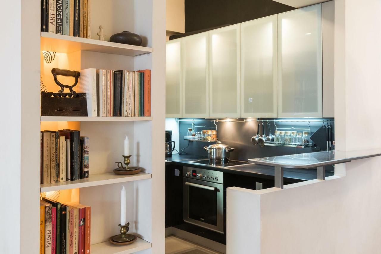 Stylish Flat With Veranda In The Heart Of Athènes Extérieur photo