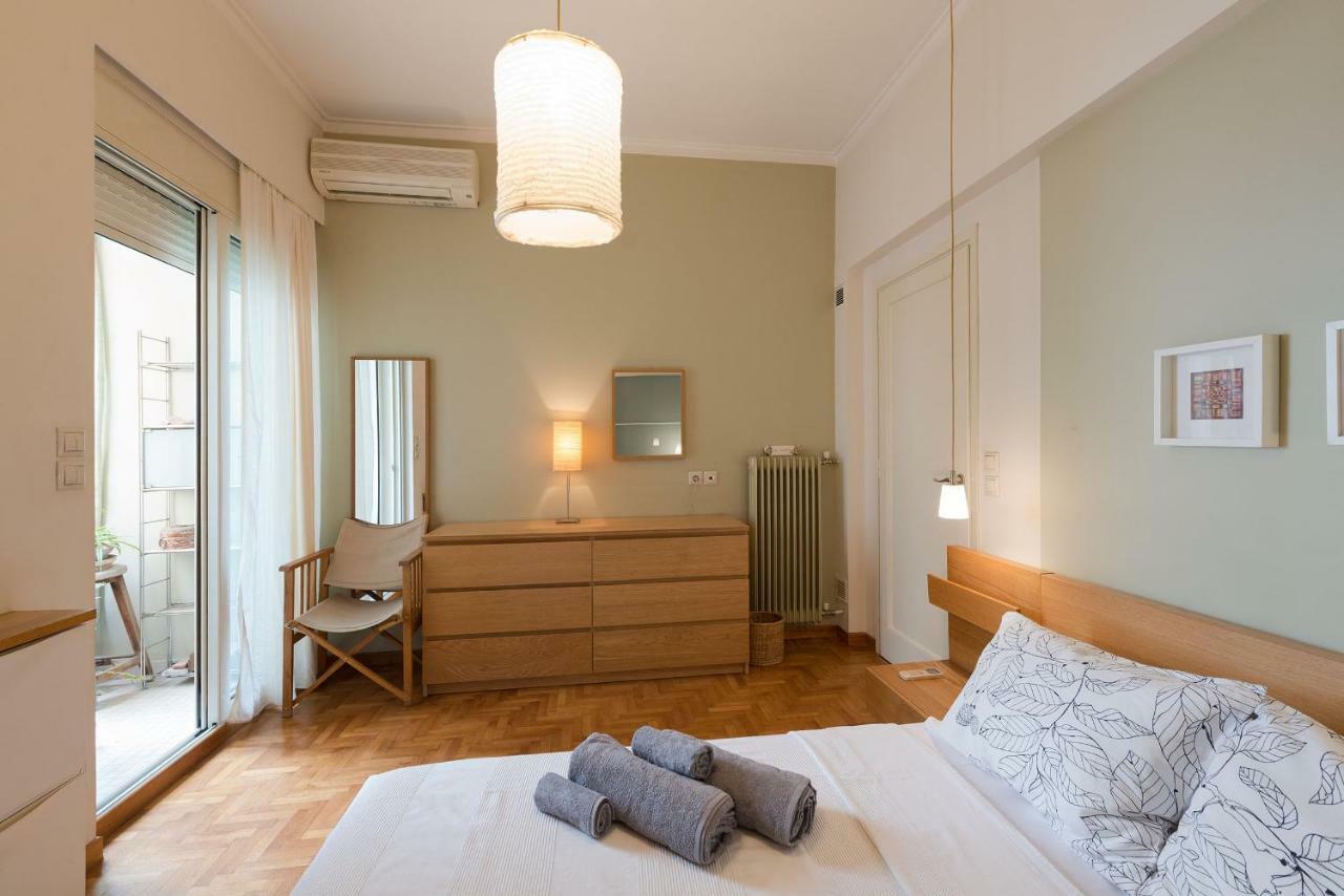 Stylish Flat With Veranda In The Heart Of Athènes Extérieur photo