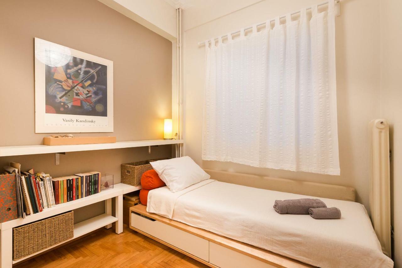 Stylish Flat With Veranda In The Heart Of Athènes Extérieur photo