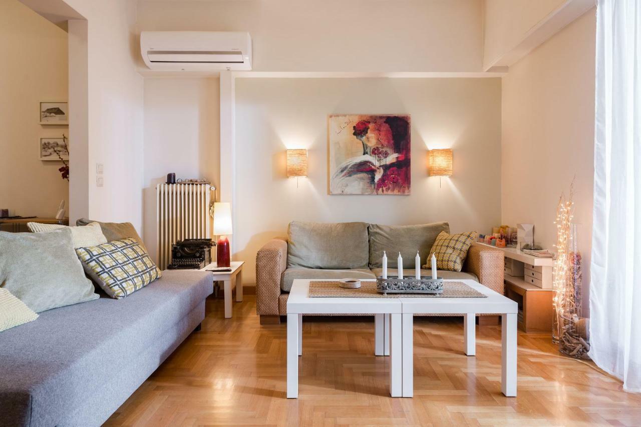 Stylish Flat With Veranda In The Heart Of Athènes Extérieur photo
